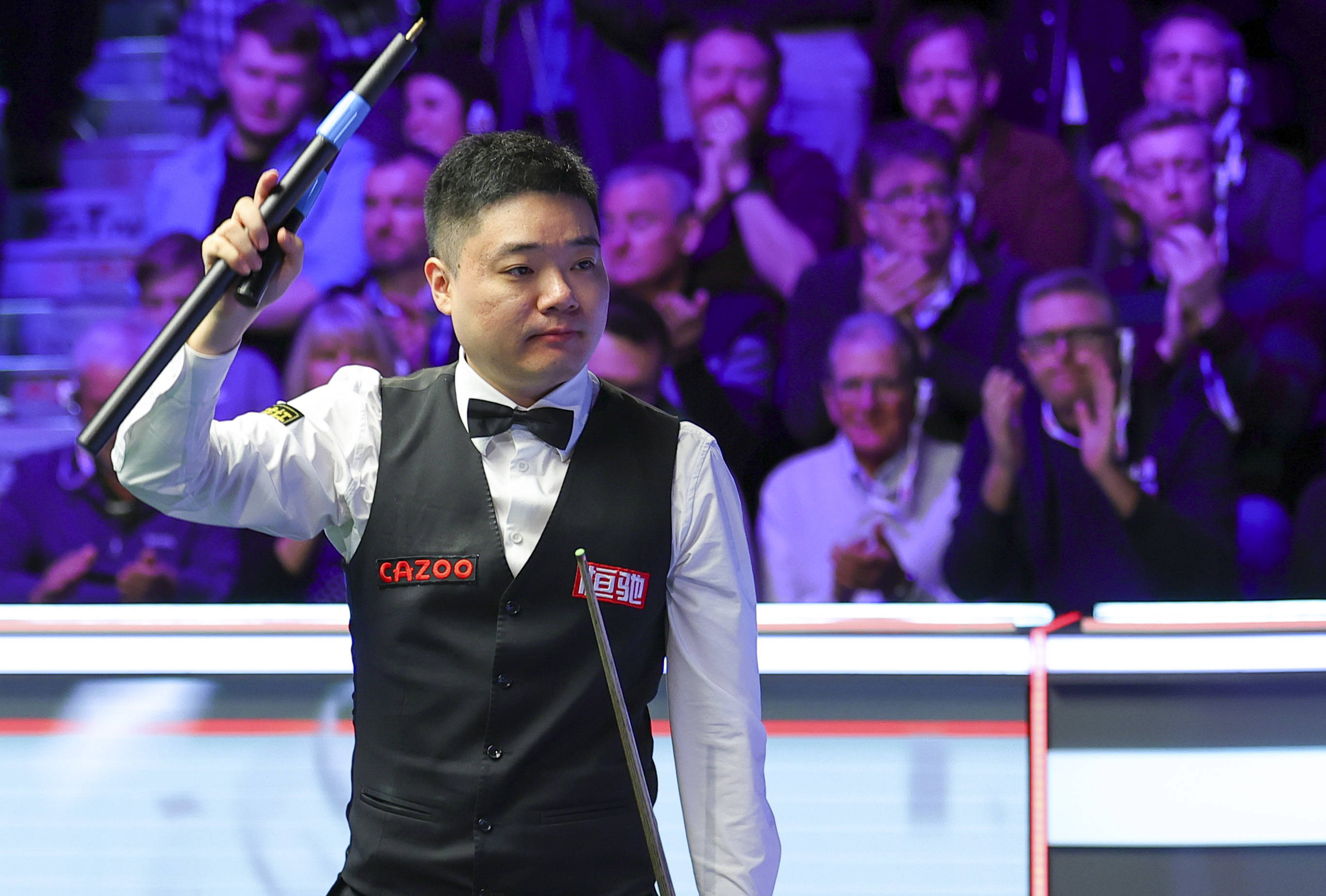 包含丁俊晖赛后接受采访：凯尔特人是我最难对付的对手的词条